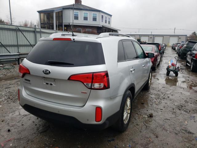 5XYKTCA65FG554481 - 2015 KIA SORENTO WHITE photo 3