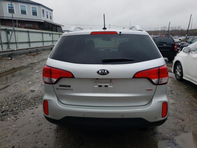 5XYKTCA65FG554481 - 2015 KIA SORENTO WHITE photo 6