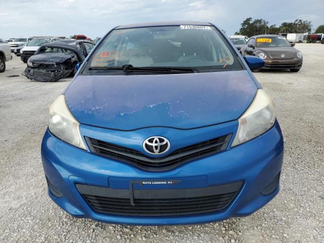 JTDKTUD33CD508875 - 2012 TOYOTA YARIS BLUE photo 5