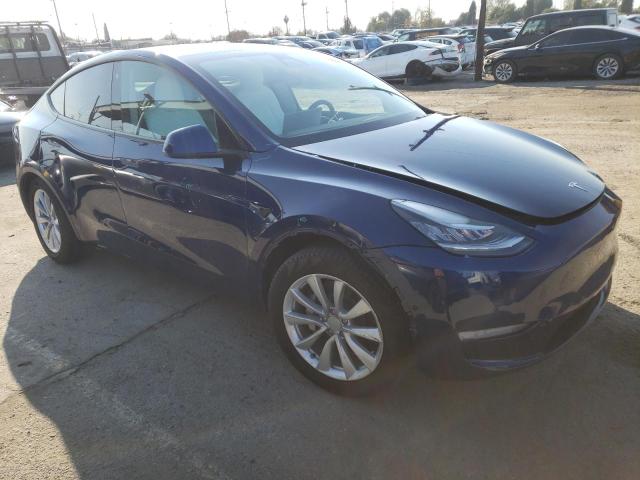 7SAYGDEE7NF313326 - 2022 TESLA MODEL Y BLUE photo 4