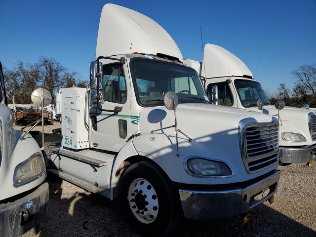 1FUJC5DX0CHBR9066 - 2012 FREIGHTLINER M2 112 MED WHITE photo 1