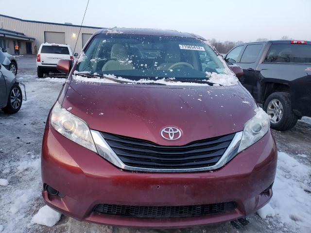 5TDJK3DC9DS060642 - 2013 TOYOTA SIENNA LE MAROON photo 5