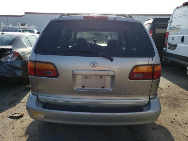 4T3ZF13C2YU269299 - 2000 TOYOTA SIENNA LE GOLD photo 6