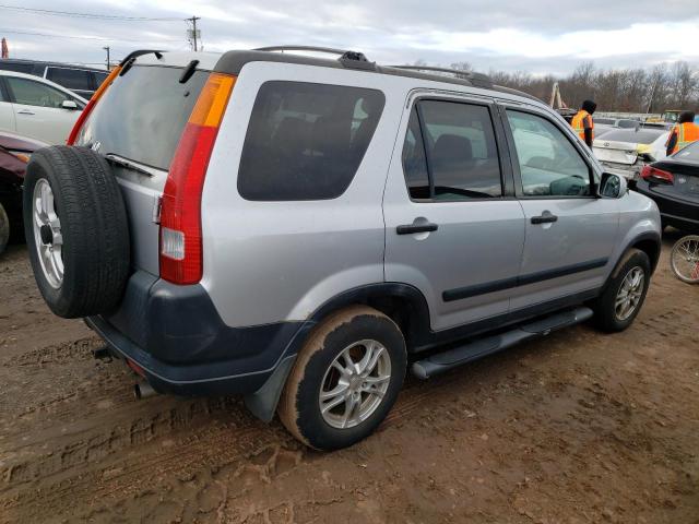 JHLRD788X2C****** - 2002 HONDA CR-V SILVER photo 3