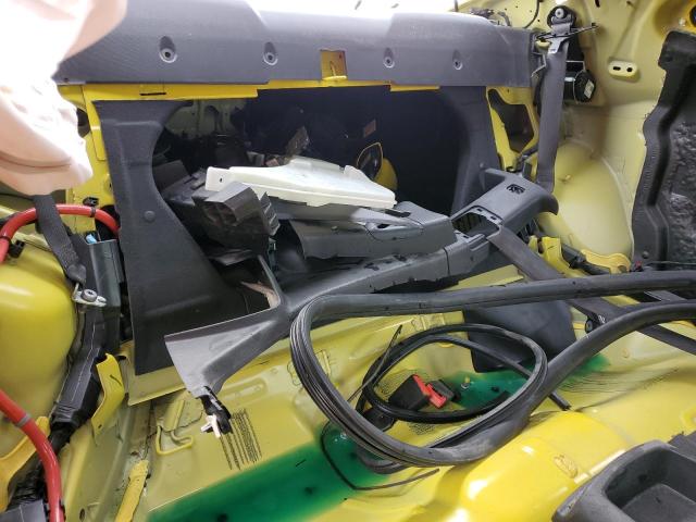 1G1FF1R79J0128245 - 2018 CHEVROLET CAMARO SS ყვითელი ფოტო 10