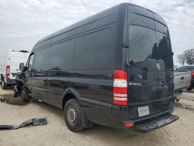 WDZPE8CC4D5735111 - 2013 MERCEDES-BENZ SPRINTER 2 BLACK photo 2