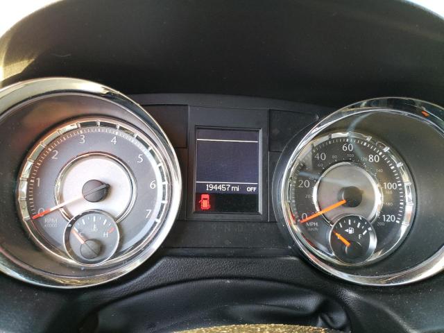 2C4RC1BG0CR300212 - 2012 CHRYSLER TOWN & COU 白色 照片 9