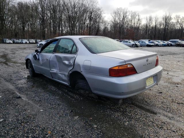 19UUA56601A017949 - 2001 ACURA 3.2TL SILVER photo 2