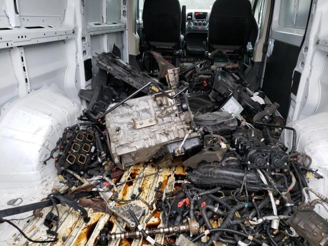 3C6TRVBG9JE107557 - 2018 RAM PROMASTER 白色 照片 13