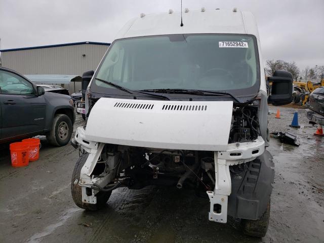 3C6TRVBG9JE107557 - 2018 RAM PROMASTER 白色 照片 5