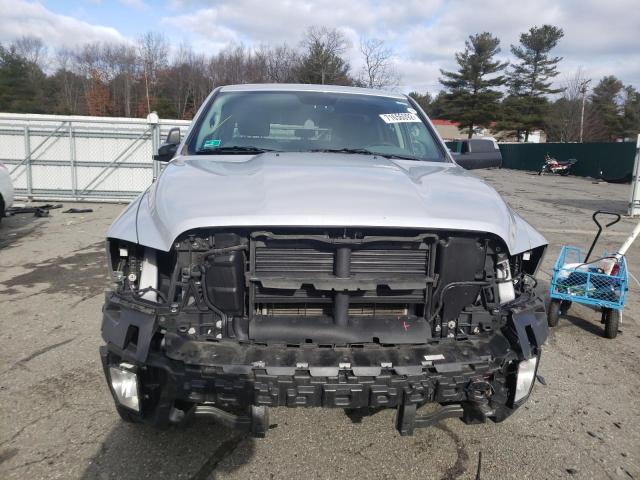 1C6RR7FG3KS534215 - 2019 RAM 1500 CLASS SILVER photo 5