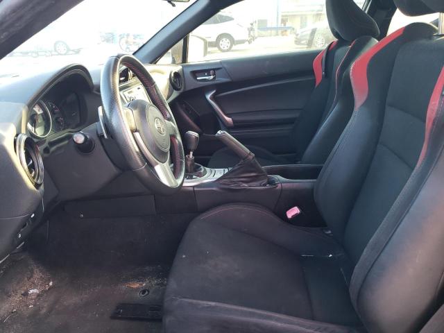 JF1ZNAA19D2700640 - 2013 TOYOTA SCION FR-S WHITE photo 7