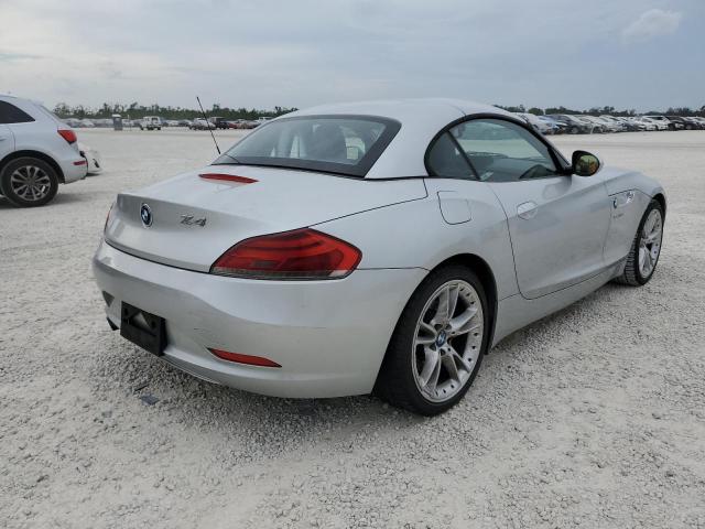 WBALM53539E376792 - 2009 BMW Z4 SDRIVE3 SILVER photo 3