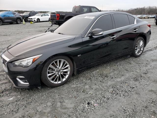 JN1EV7ARXJM430886 - 2018 INFINITI Q50 LUXE BLACK photo 1