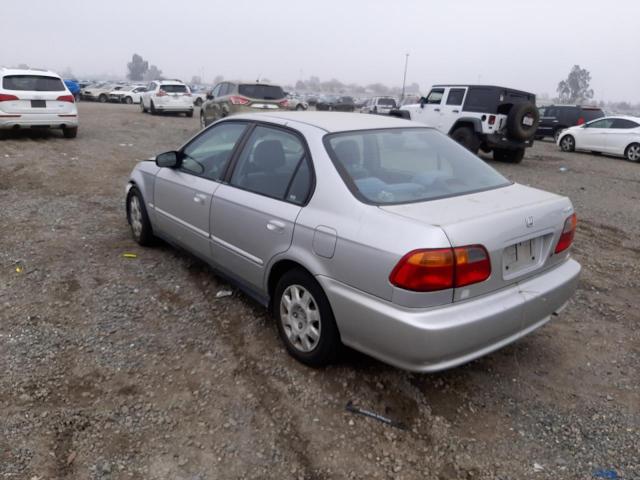 2HGEJ6618YH518534 - 2000 HONDA CIVIC BASE SILVER photo 2
