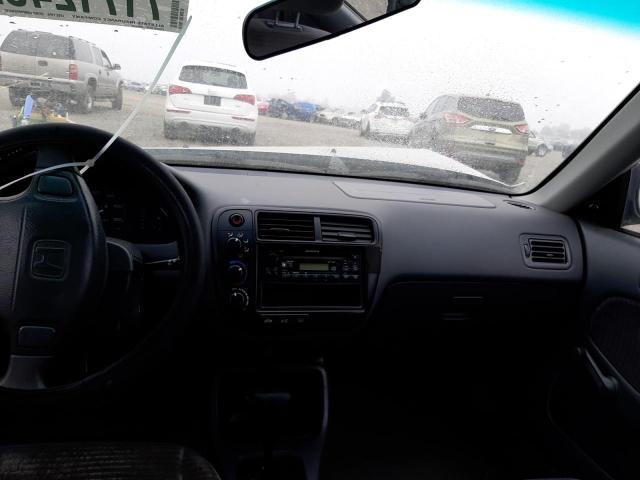 2HGEJ6618YH518534 - 2000 HONDA CIVIC BASE SILVER photo 8