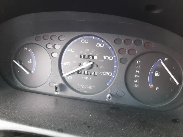 2HGEJ6618YH518534 - 2000 HONDA CIVIC BASE SILVER photo 9