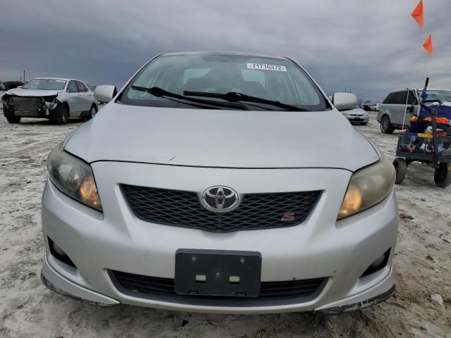 1NXBU4EE0AZ303312 - 2010 TOYOTA COROLLA BA Srebrny zdjęcie 5