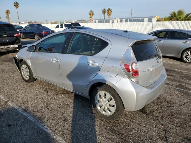 JTDKDTB33E1562871 - 2014 TOYOTA PRIUS C SILVER photo 2