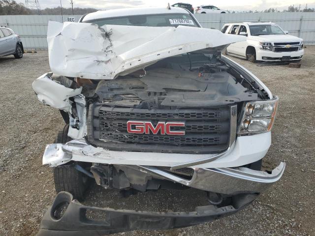 1GT111C87BF255737 - 2011 GMC SIERRA C25 WHITE photo 11