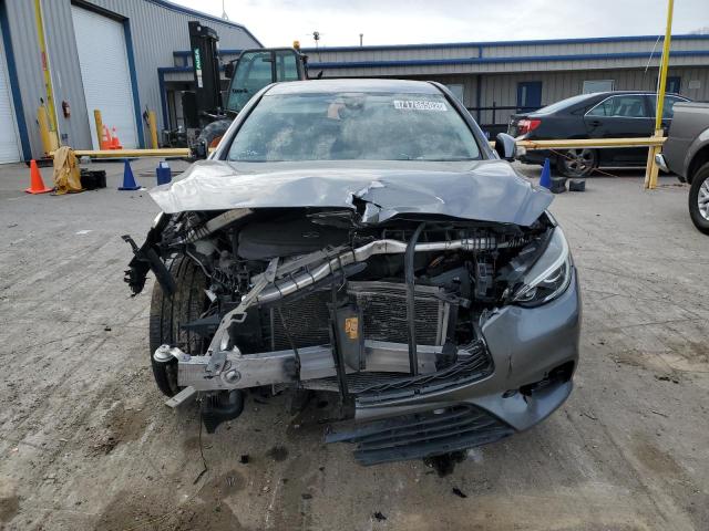 SJKCH5CP8HA039482 - 2017 INFINITI QX30 BASE فحمي صورة 5