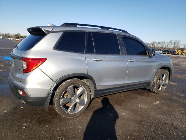 5FNYF7H90KB004194 - 2019 HONDA PASSPORT T SILVER photo 3