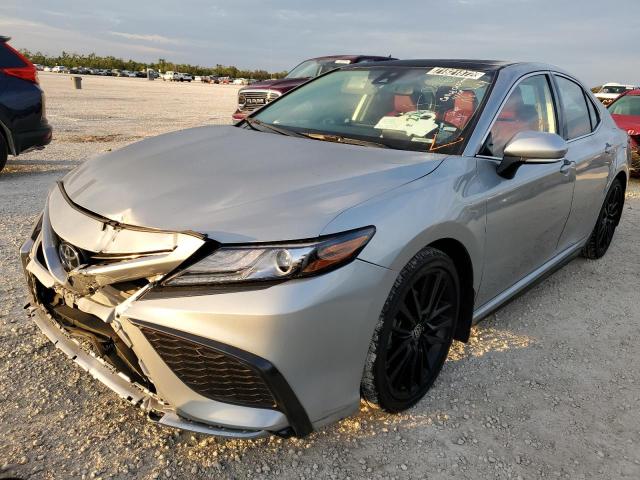 4T1K61BK3MU038862 - 2021 TOYOTA CAMRY XSE GRAY photo 1