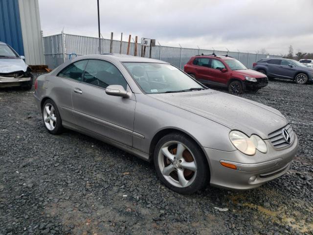 WDBTJ65J85F143263 - 2005 MERCEDES-BENZ CLK 320C BEIGE photo 4