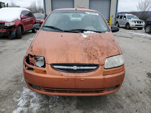 KL1TD52695B491879 - 2005 CHEVROLET AVEO BASE ORANGE photo 5