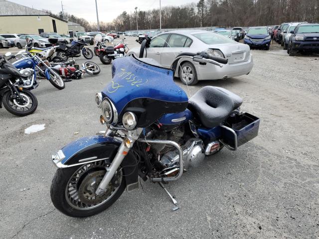 1HD1KEM11AB****** - 2010 HARLEY-DAVIDSON FLHTK BLUE photo 2