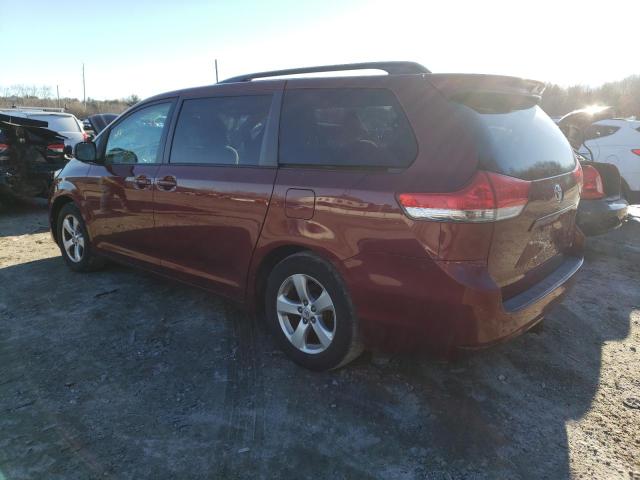 5TDKK3DC3BS068768 - 2011 TOYOTA SIENNA LE RED photo 2
