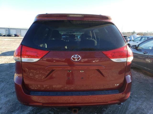 5TDKK3DC3BS068768 - 2011 TOYOTA SIENNA LE RED photo 6