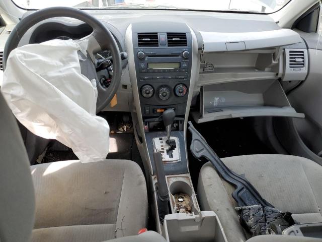 2T1BU4EE7AC350807 - 2010 TOYOTA COROLLA BA GRAY photo 8