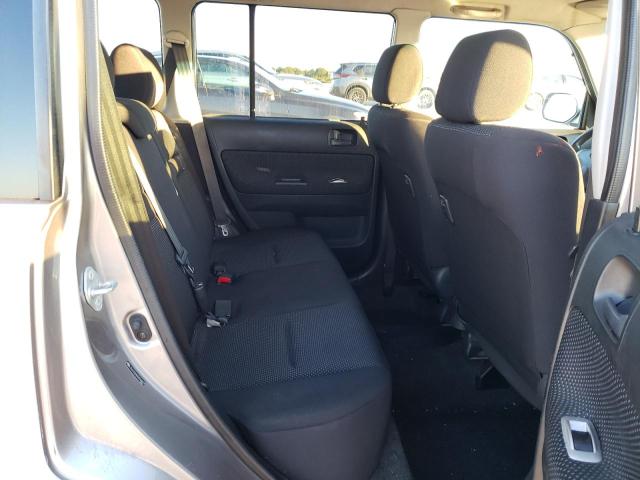 JTLKT324X64046877 - 2006 TOYOTA SCION XB 灰色 照片 10