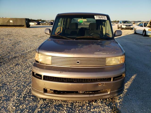 JTLKT324X64046877 - 2006 TOYOTA SCION XB 灰色 照片 5