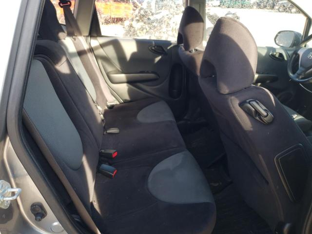 JHMGD38657S015068 - 2007 HONDA FIT S 银色 照片 10