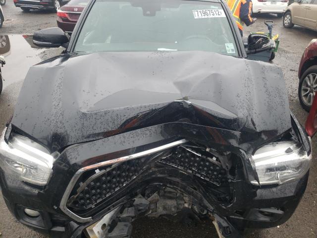 5TFCZ5AN7JX122776 - 2018 TOYOTA TACOMA DOU 黑色 照片 11