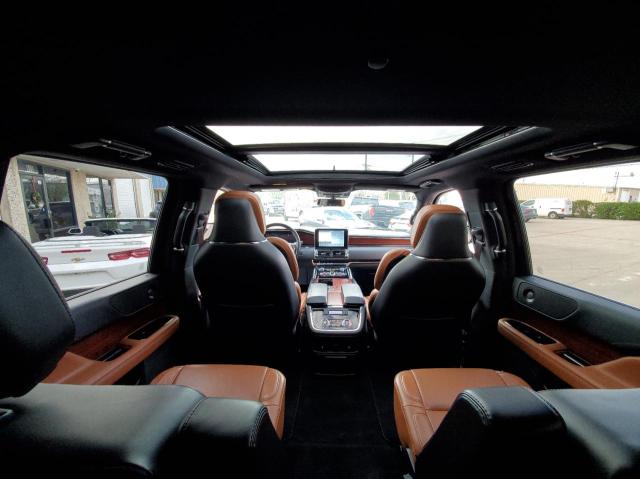 5LMJJ2LTXMEL03047 - 2021 LINCOLN NAVIGATOR Schwarz Foto 9