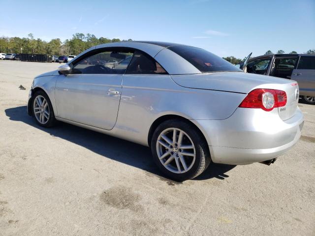 WVWFA71F39V013862 - 2009 VOLKSWAGEN EOS LUX 银色 照片 2