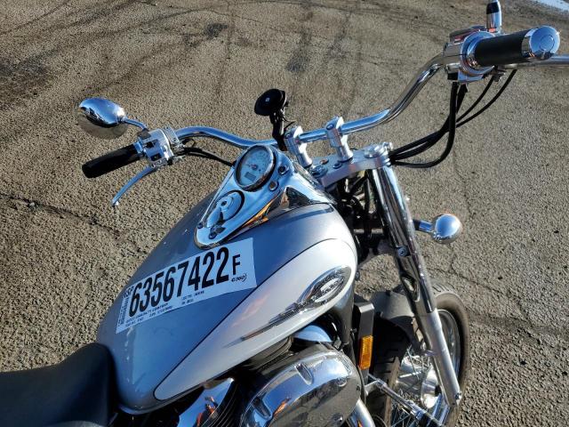 JH2RC44621K500243 - 2001 HONDA VT750 CD2 银色 照片 5