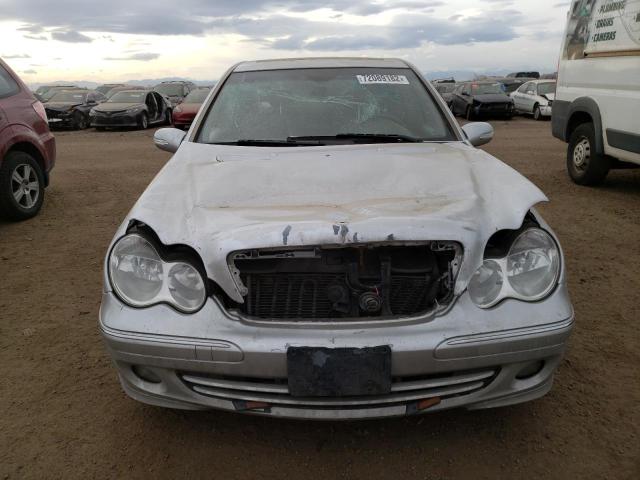 WDBRF84J45F614320 - 2005 MERCEDES-BENZ C 320 4MAT SILVER photo 5