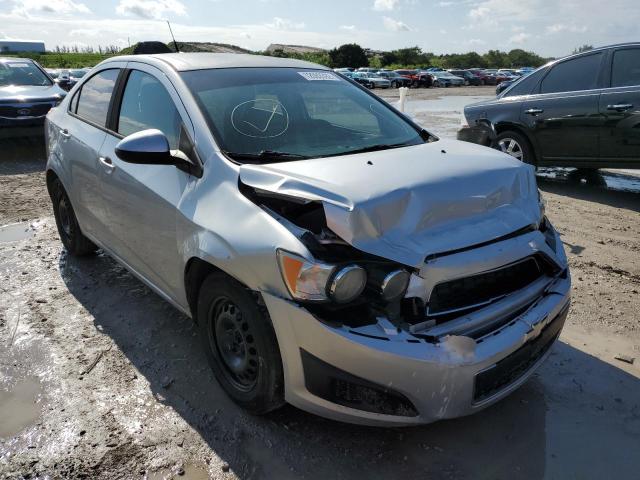 1G1JA5SH3D4237672 - 2013 CHEVROLET SONIC LS SILVER photo 4