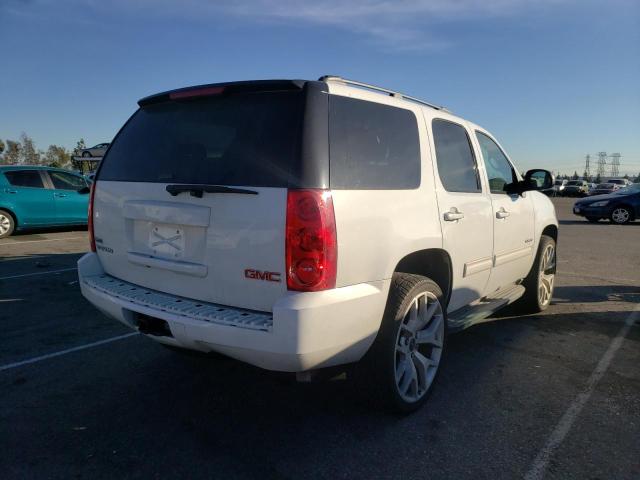 1GKS2AE06BR232994 - 2011 GMC YUKON SLE WHITE photo 3