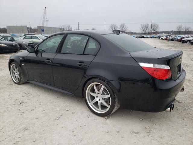 WBSNB93547CX07826 - 2007 BMW M5 BLACK photo 2