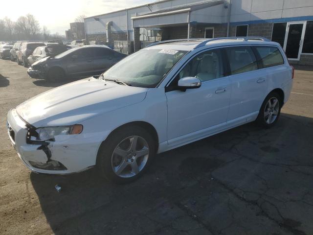 YV1960BW7A1138258 - 2010 VOLVO V70 3.2 WHITE photo 1