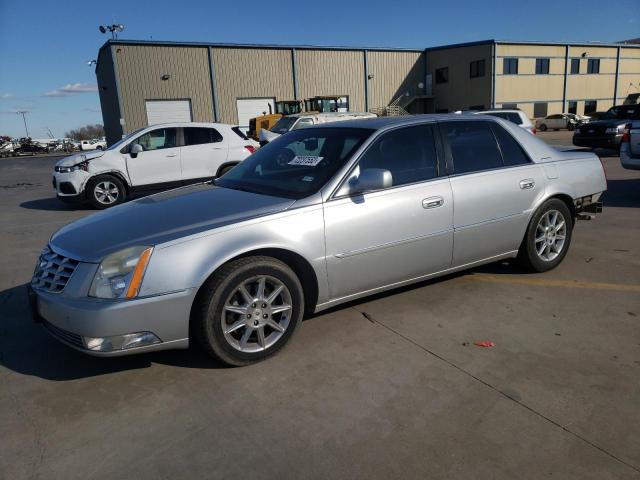 1G6KD5E61BU127233 - 2011 CADILLAC DTS LUXURY SILVER photo 1