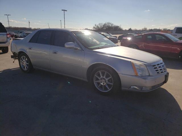 1G6KD5E61BU127233 - 2011 CADILLAC DTS LUXURY SILVER photo 4