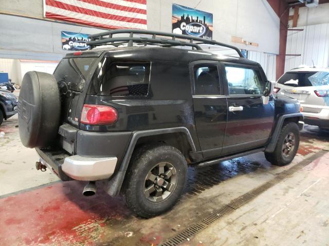 JTEBU11F370056526 - 2007 TOYOTA FJ CRUISER BLACK photo 3