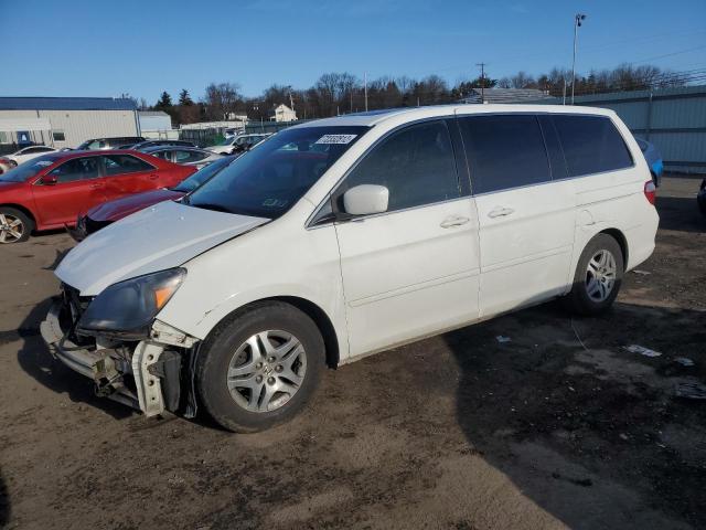 5FNRL38776B044590 - 2006 HONDA ODYSSEY EX WHITE photo 1