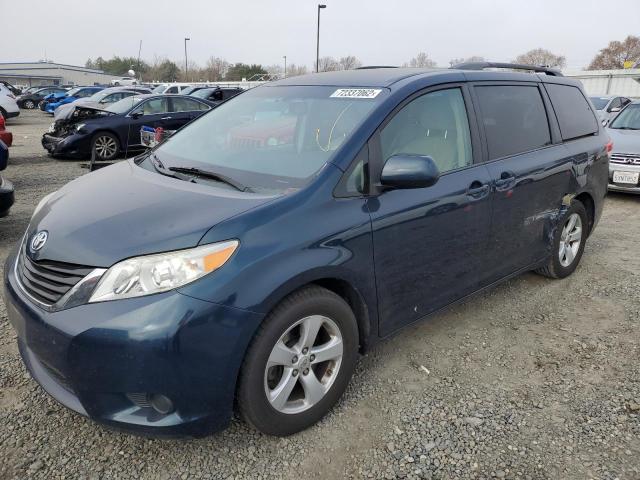 5TDKK3DC5CS209356 - 2012 TOYOTA SIENNA LE BLUE photo 1